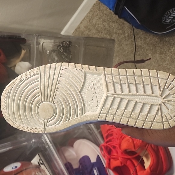 Jordan 1 Flight 4 - Picture 4 of 6